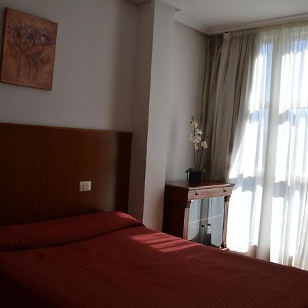 Hotel Os Caracoles Pereiro de Aguiar Kültér fotó